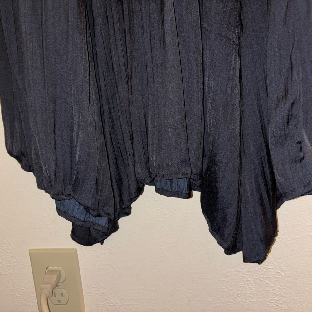 Anthropologie Black Garment - Picture 6 of 9